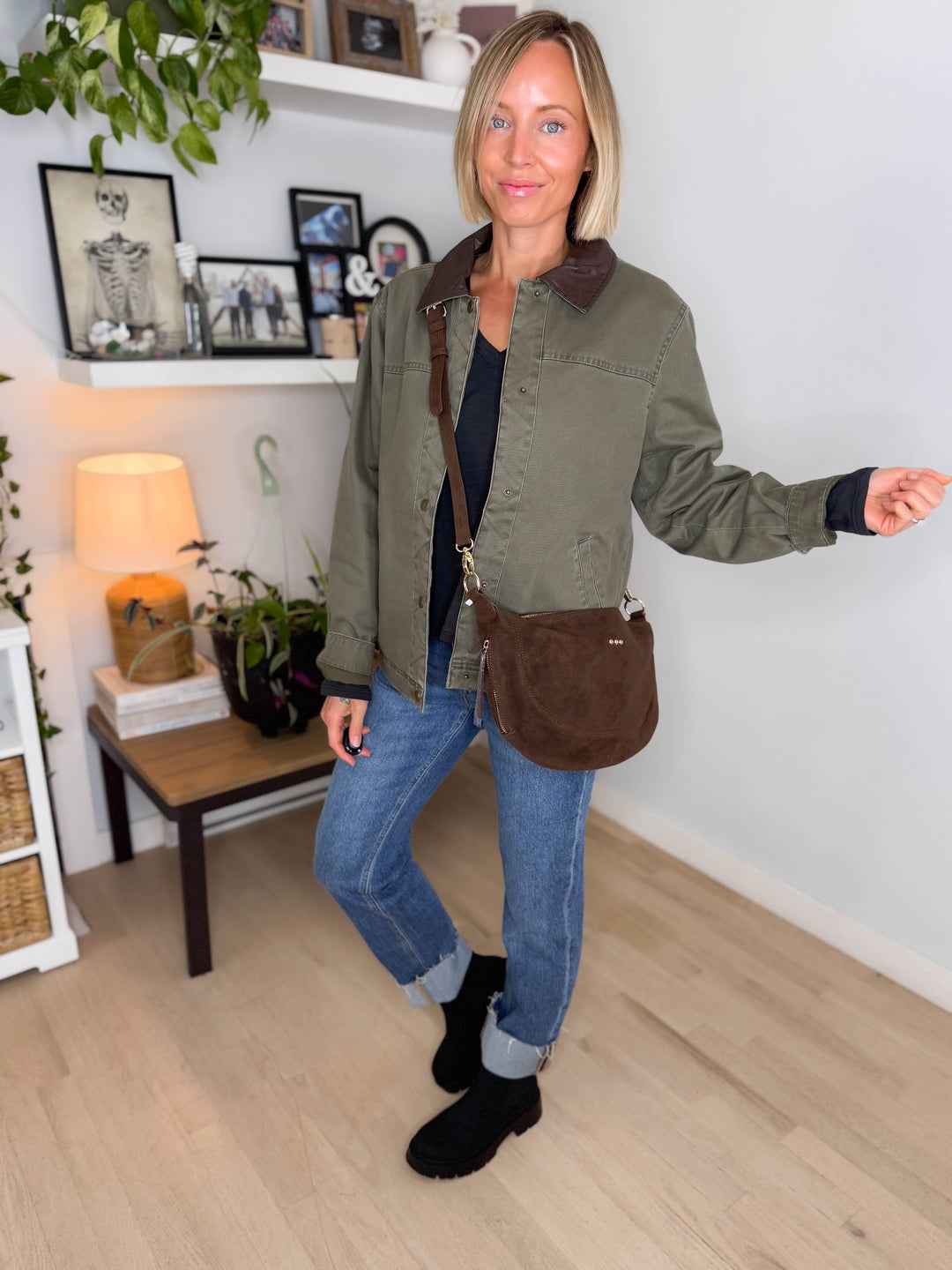 Netty Suede Crossbody- CHOCOLOATE