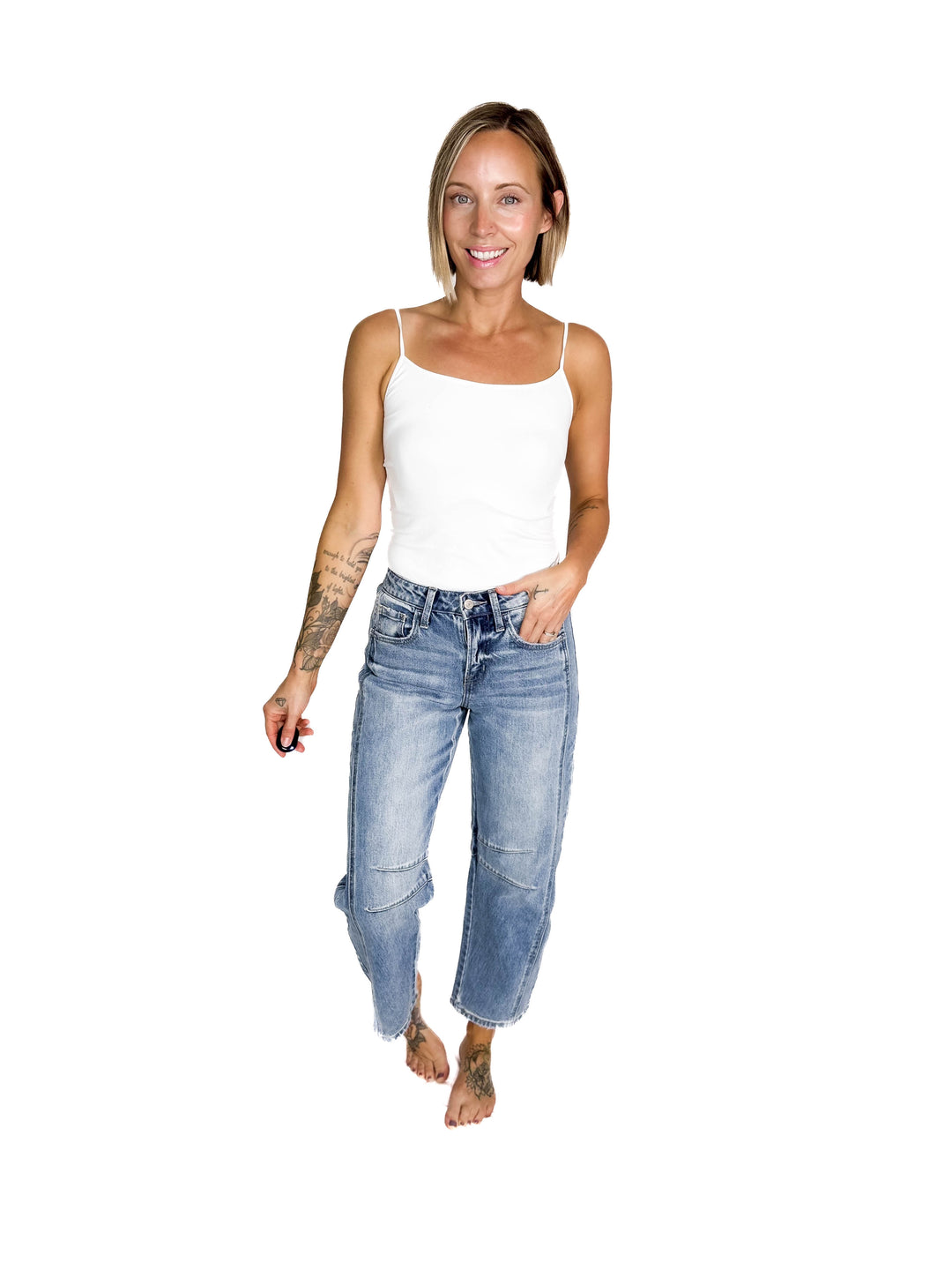 VERVET Axis High Rise Barrel Jeans- LIGHT WASH