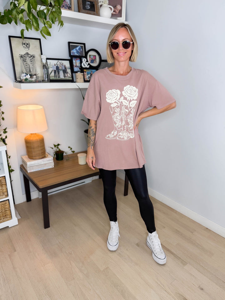 Darlina Rose And Cowboy Graphic Top- WALNUT