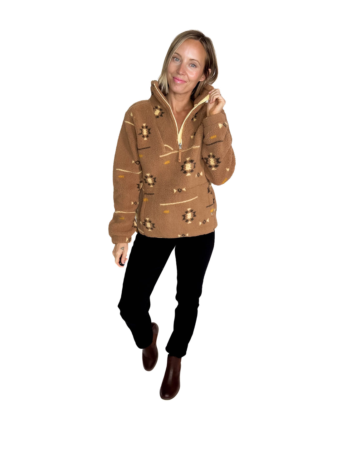 Ainsley Plush Sherpa Pullover- LION GEO