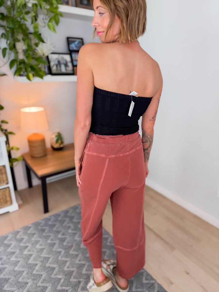Vertical Textured Tube Top- BLACK