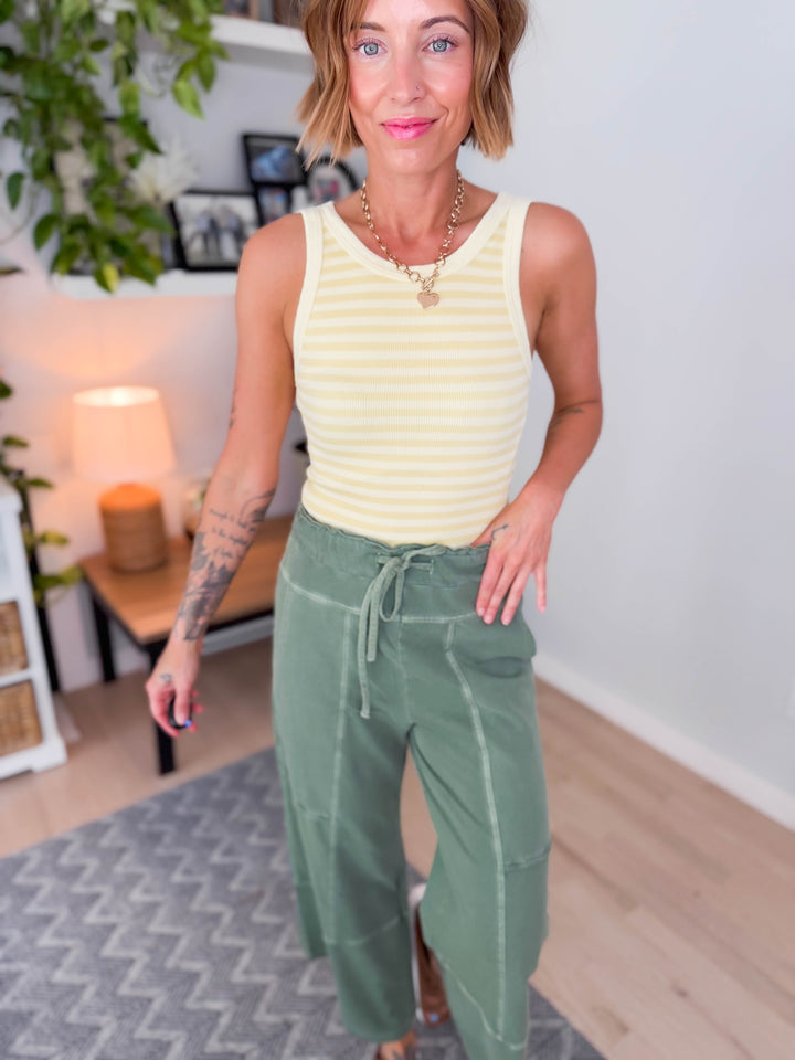 Reversible Seamless Stripe Tank Top- PALE BANANA