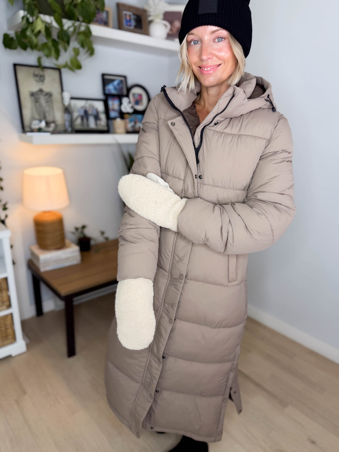 Only Eva Faux Sherling Mittens- BIRCH