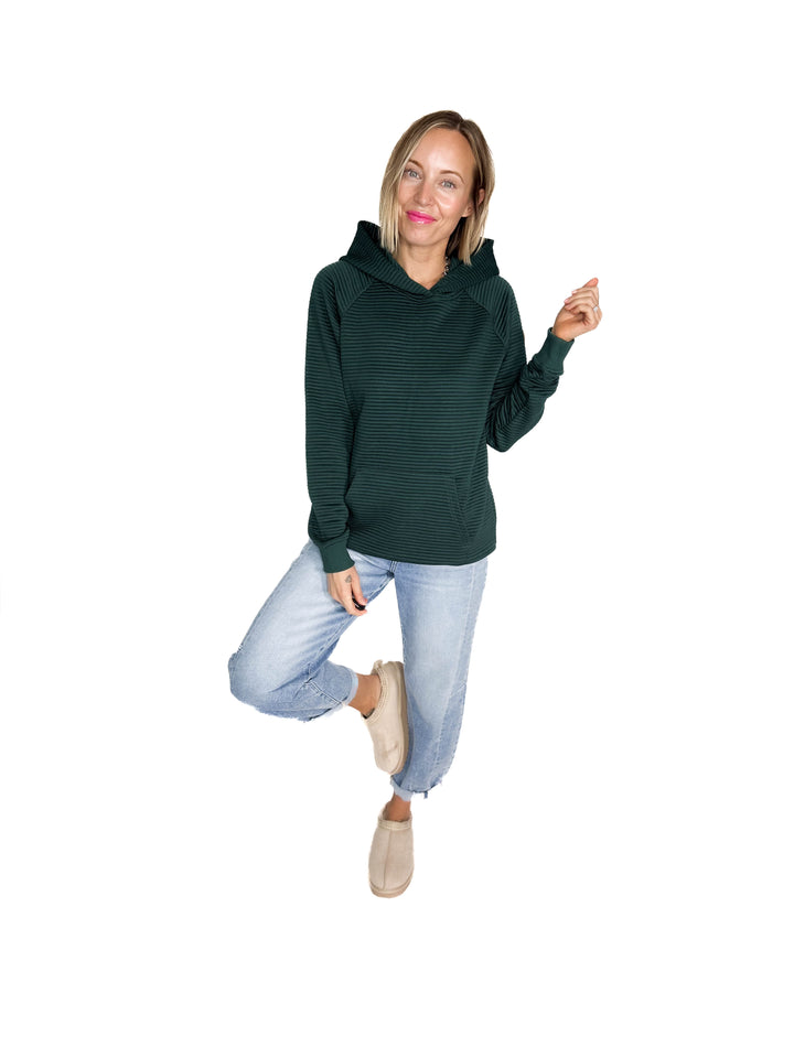 MICHELLE MAE Tatum Textured Hoodie- HUNTER GREEN