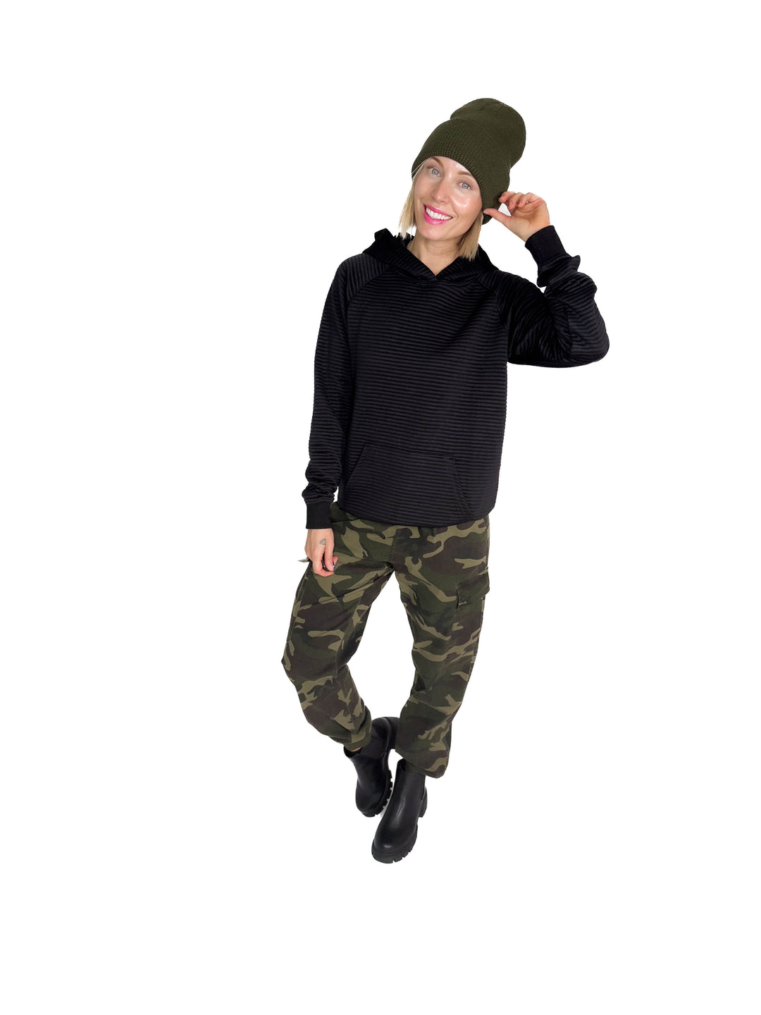 MICHELLE MAE Tatum Textured Hoodie- BLACK