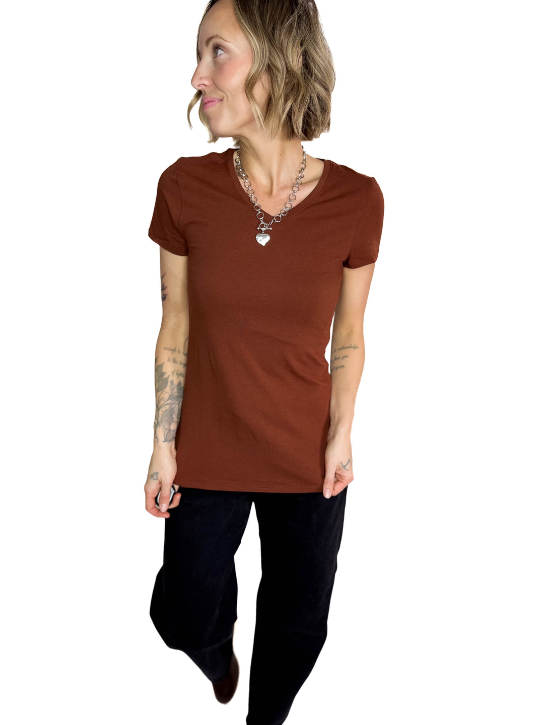 Alder Stretch Cotton V-Neck Tee- MAHOGANY