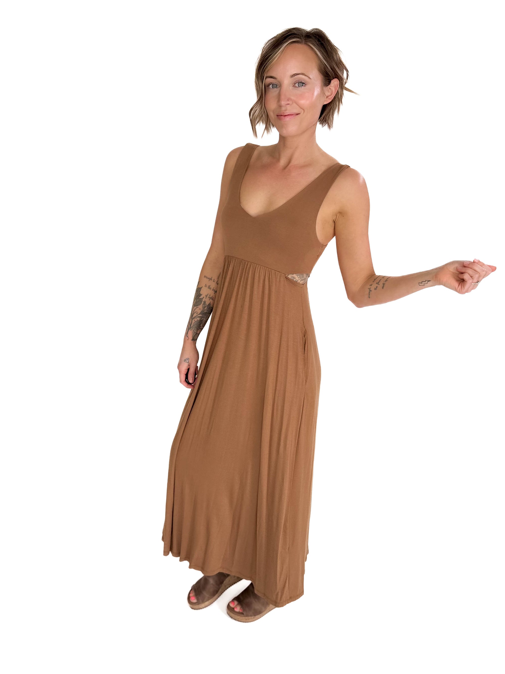 Agora Side Slit Maxi- AMBER