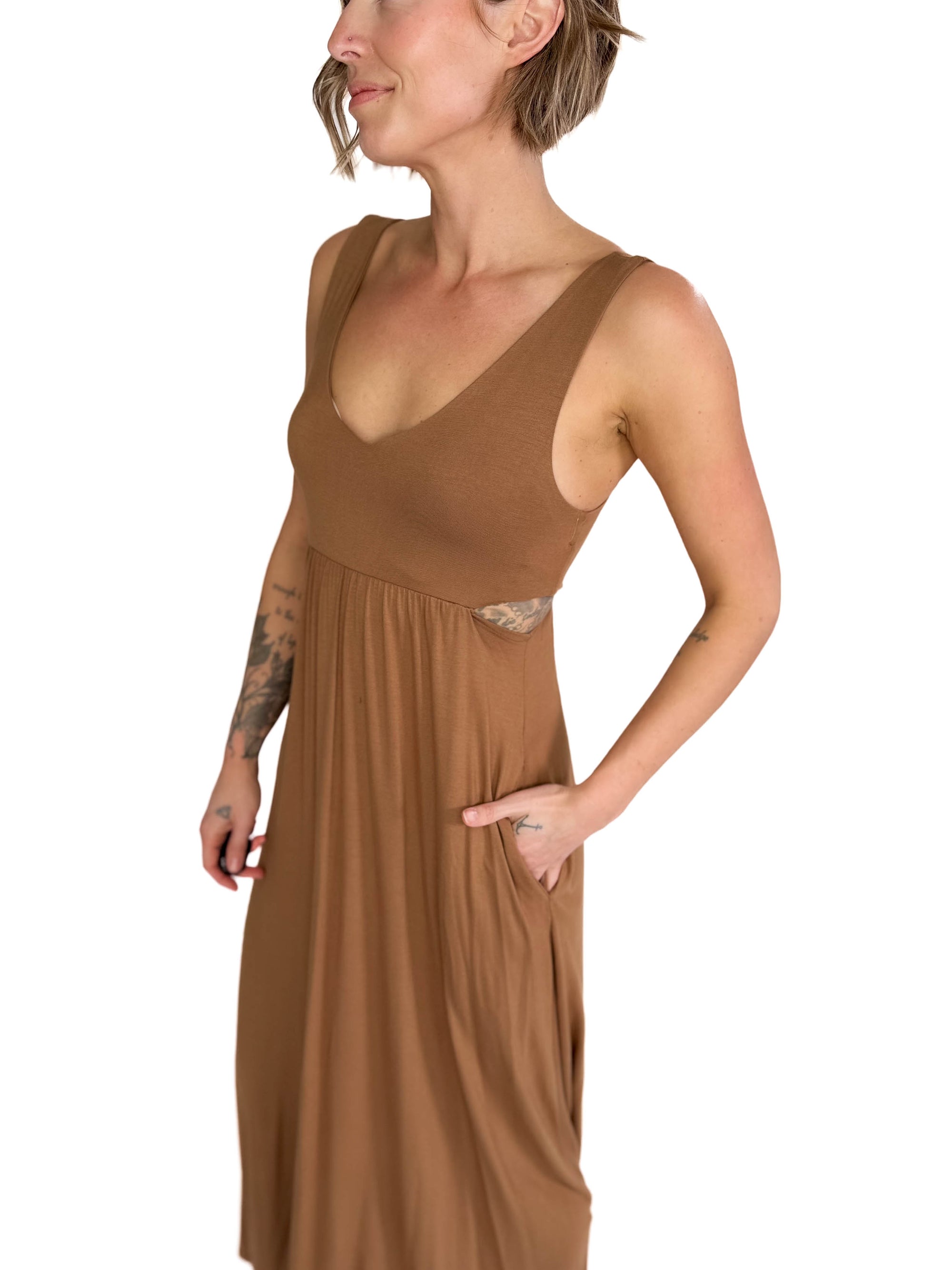 Agora Side Slit Maxi- AMBER