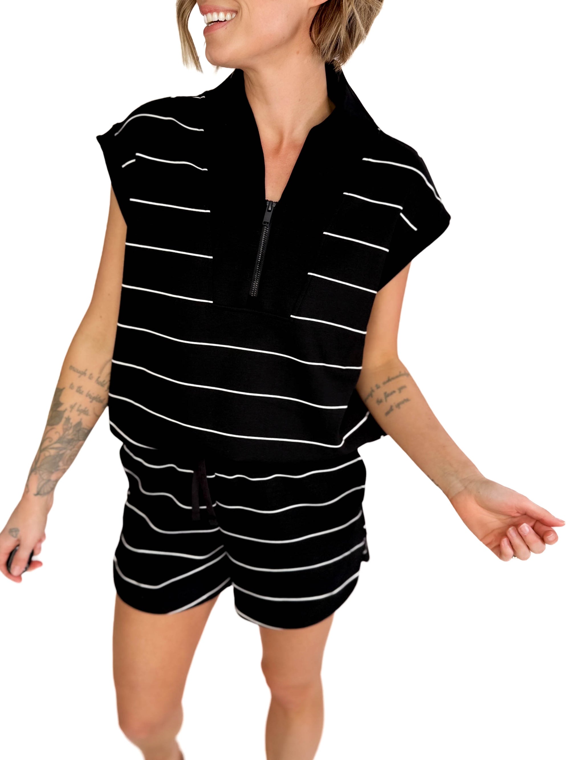 Janelle Scuba Stripe V-Neck Sleeveless Top- BLACK/CREAM