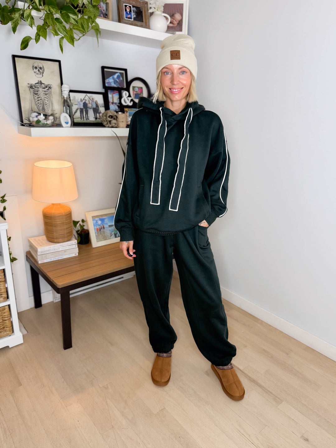 Thistle French Fleece Jogger Sweatpants- REGENCY GREEN
