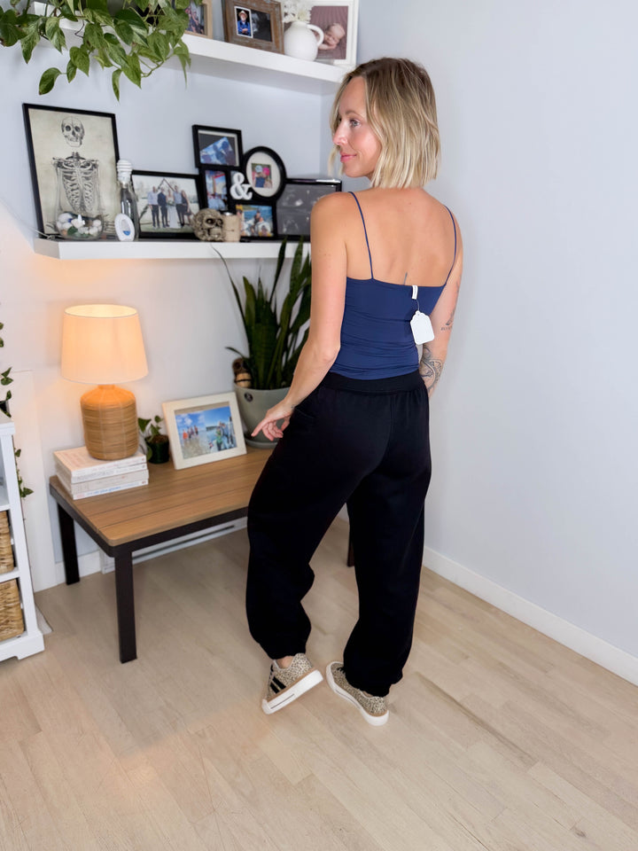 Thistle French Fleece Jogger Sweatpants- BLACK