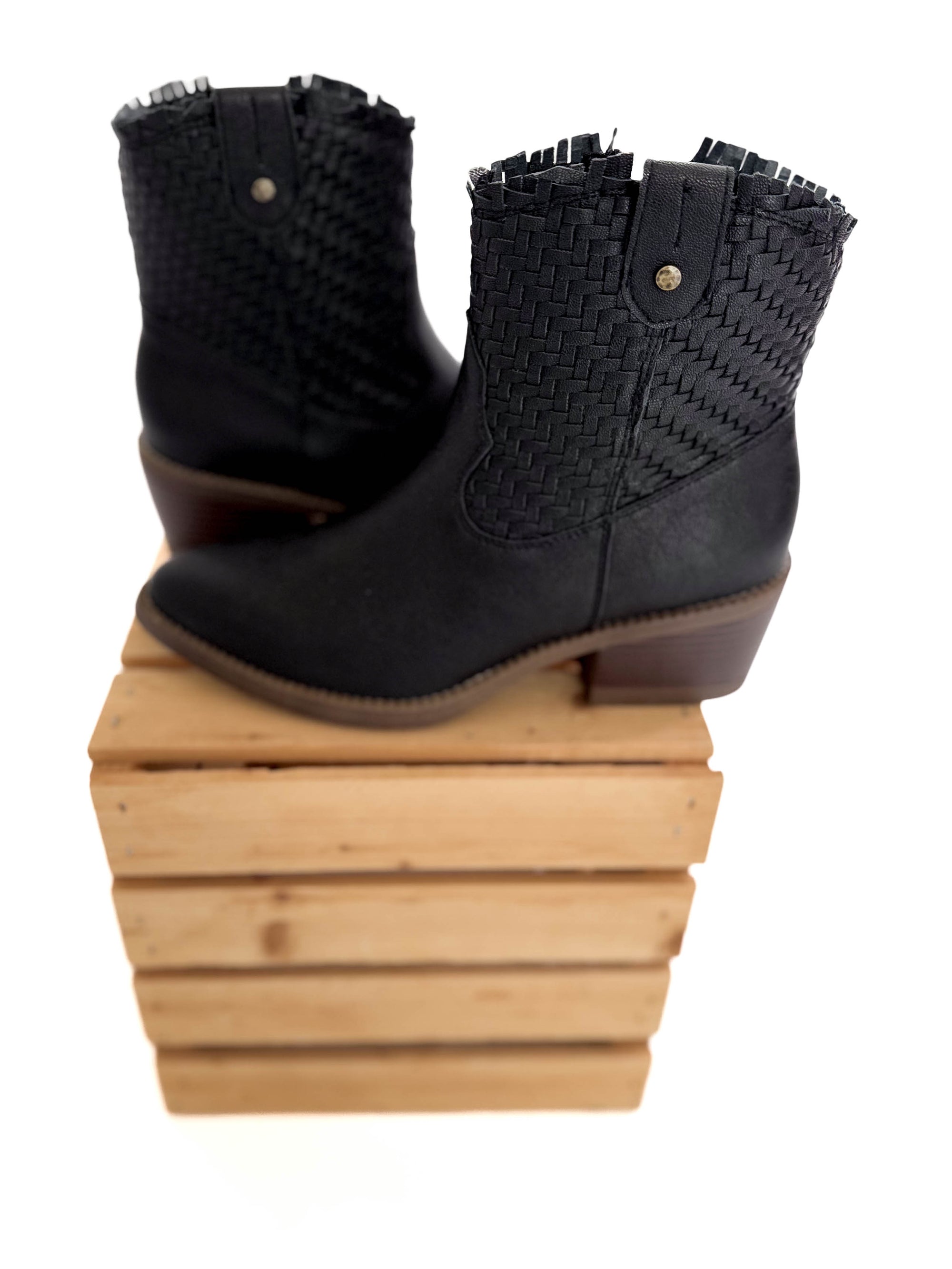 BLOWFISH Ricky Short Western Boot