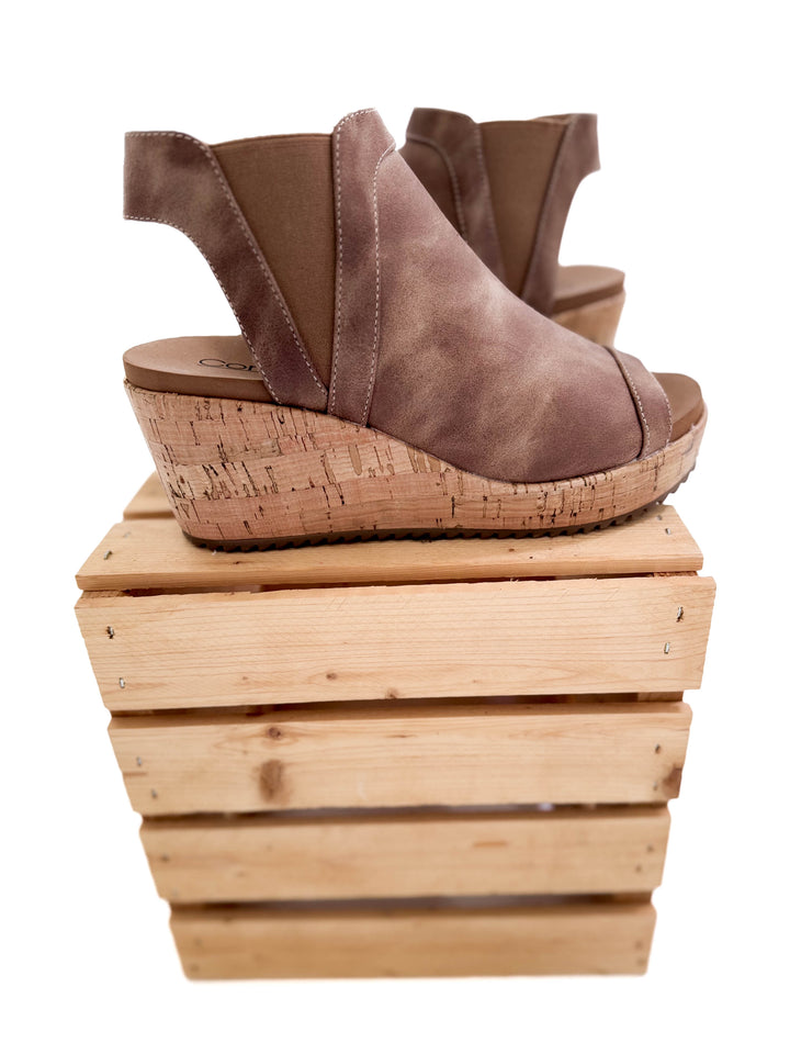 CORKYS Easy Now Comfort Platform- TAN-FINAL SALE