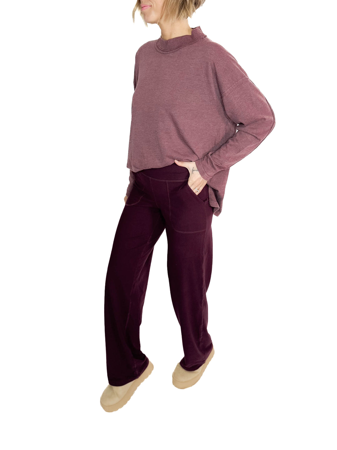 Only The Best Butter Straight Leg Legging- CASIS