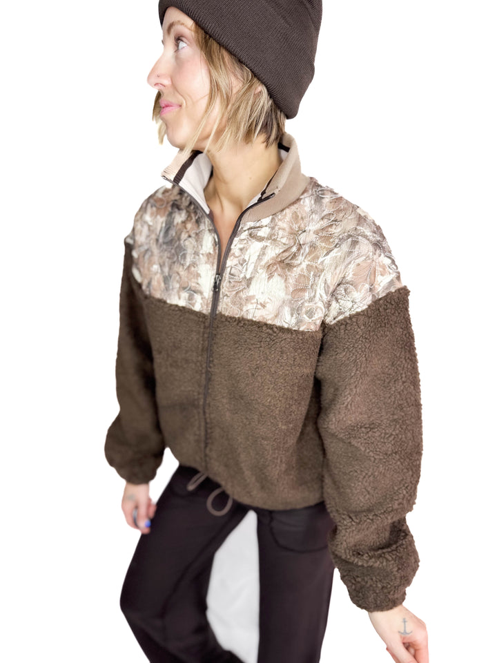 Wilder Camo Sherpa Pullover