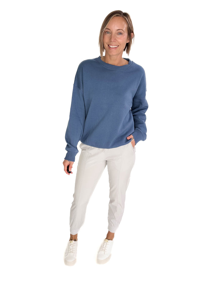 T+G Essential Fleece Sweatshirt- DUSTY BLUE-FINAL SALE