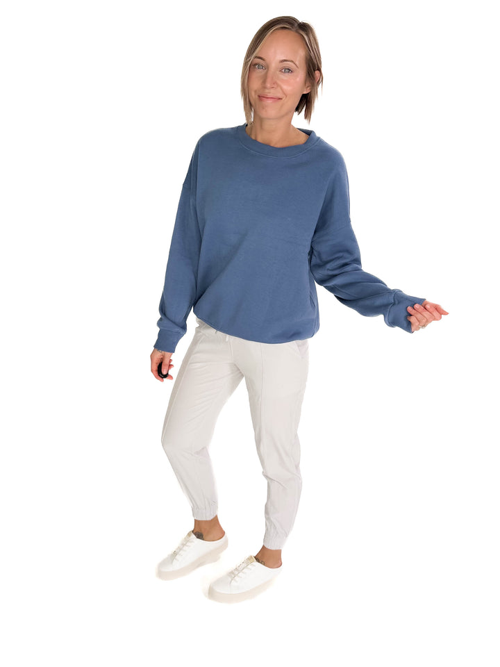 T+G Essential Fleece Sweatshirt- DUSTY BLUE-FINAL SALE