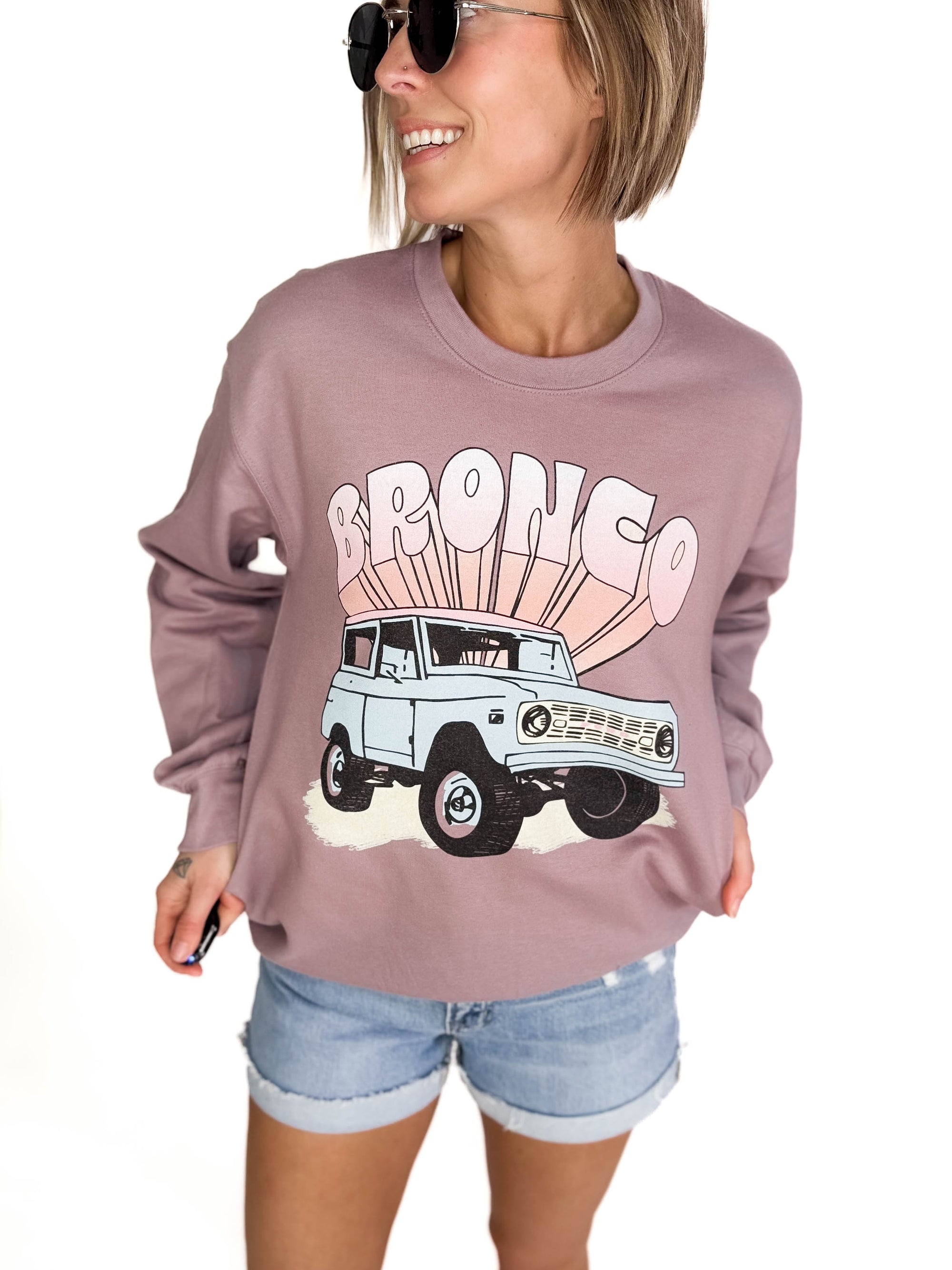 Vintage Bronco Graphic Crewneck- VINTAGE MAUVE