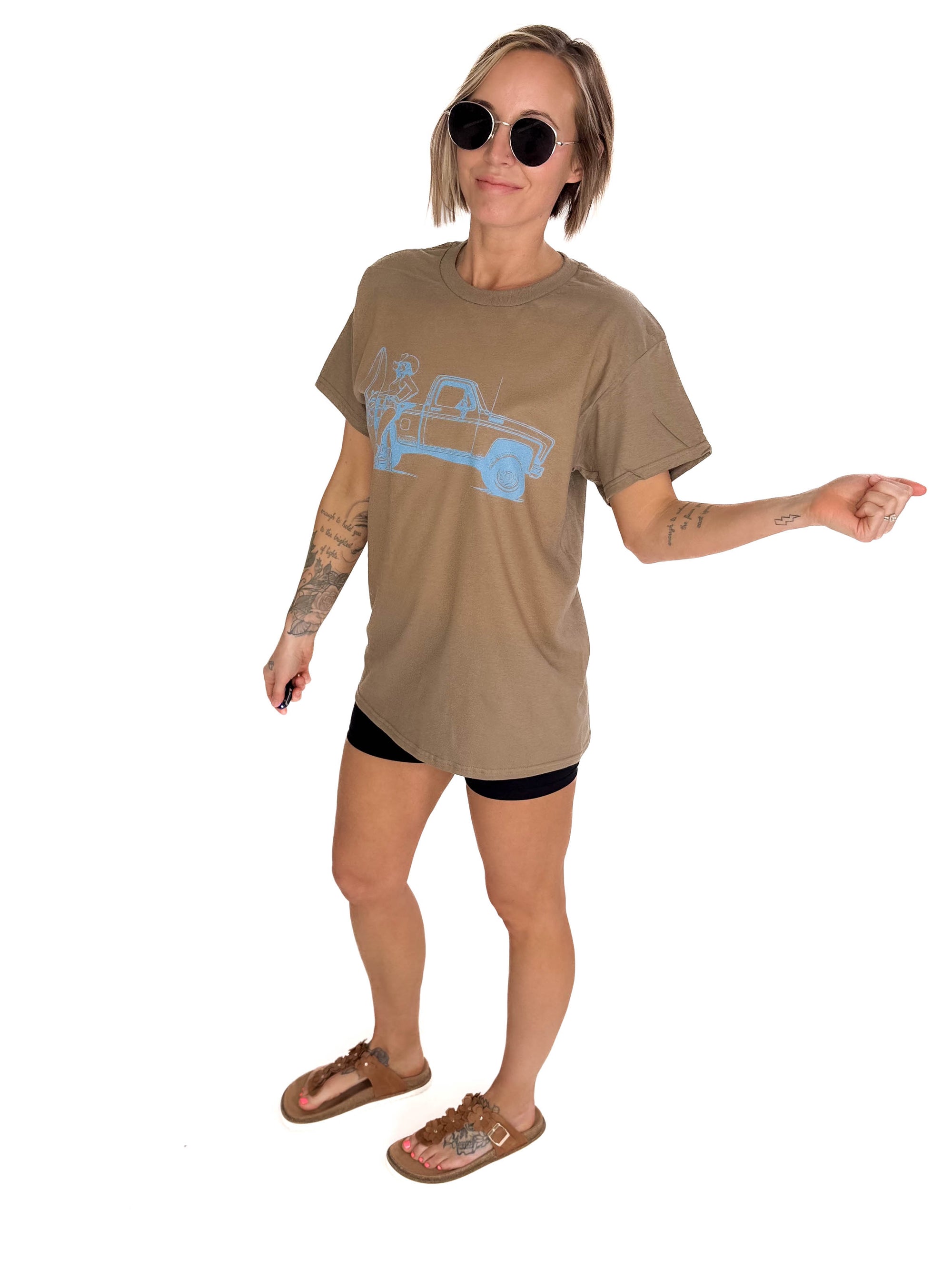 Cowgirl Surfer Vintage Graphic Tee- COCOA
