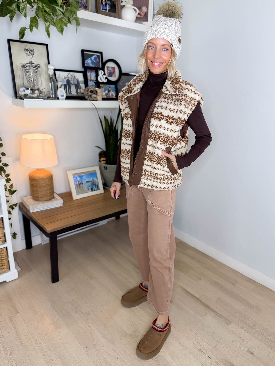 Celeste Oversized Sherpa Button Down Vest- CAMEL