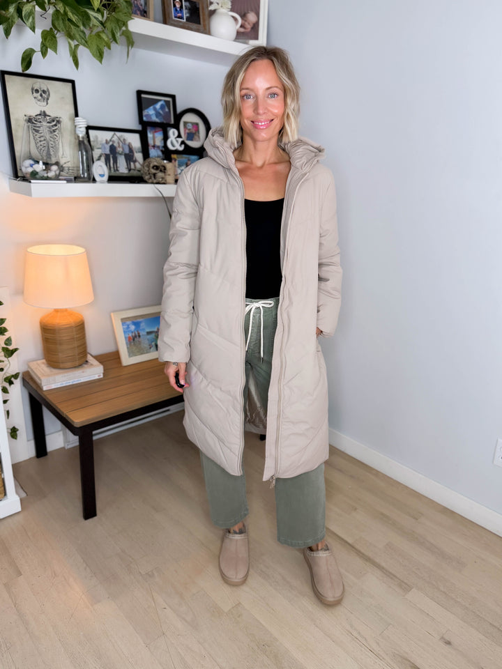 ONLY Rikka Water Repellant Puffer Coat- COOL TAUPE