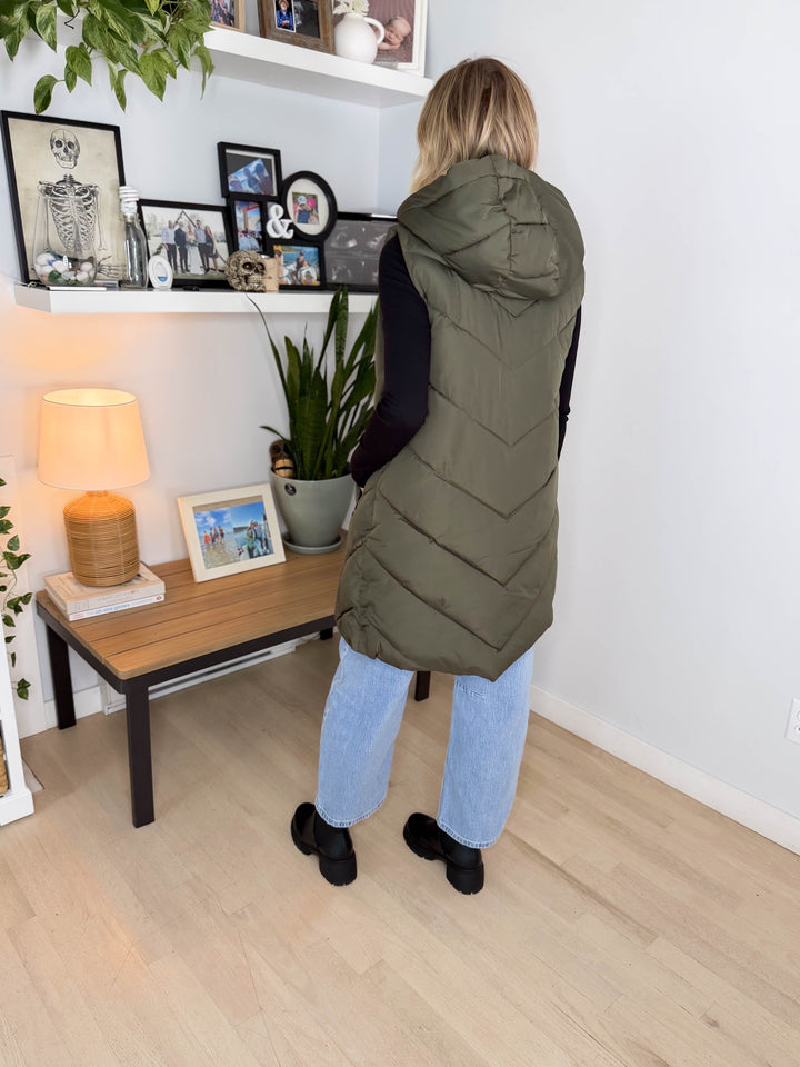 ONLY Skylar Hooded Vest- FOREST NIGHT