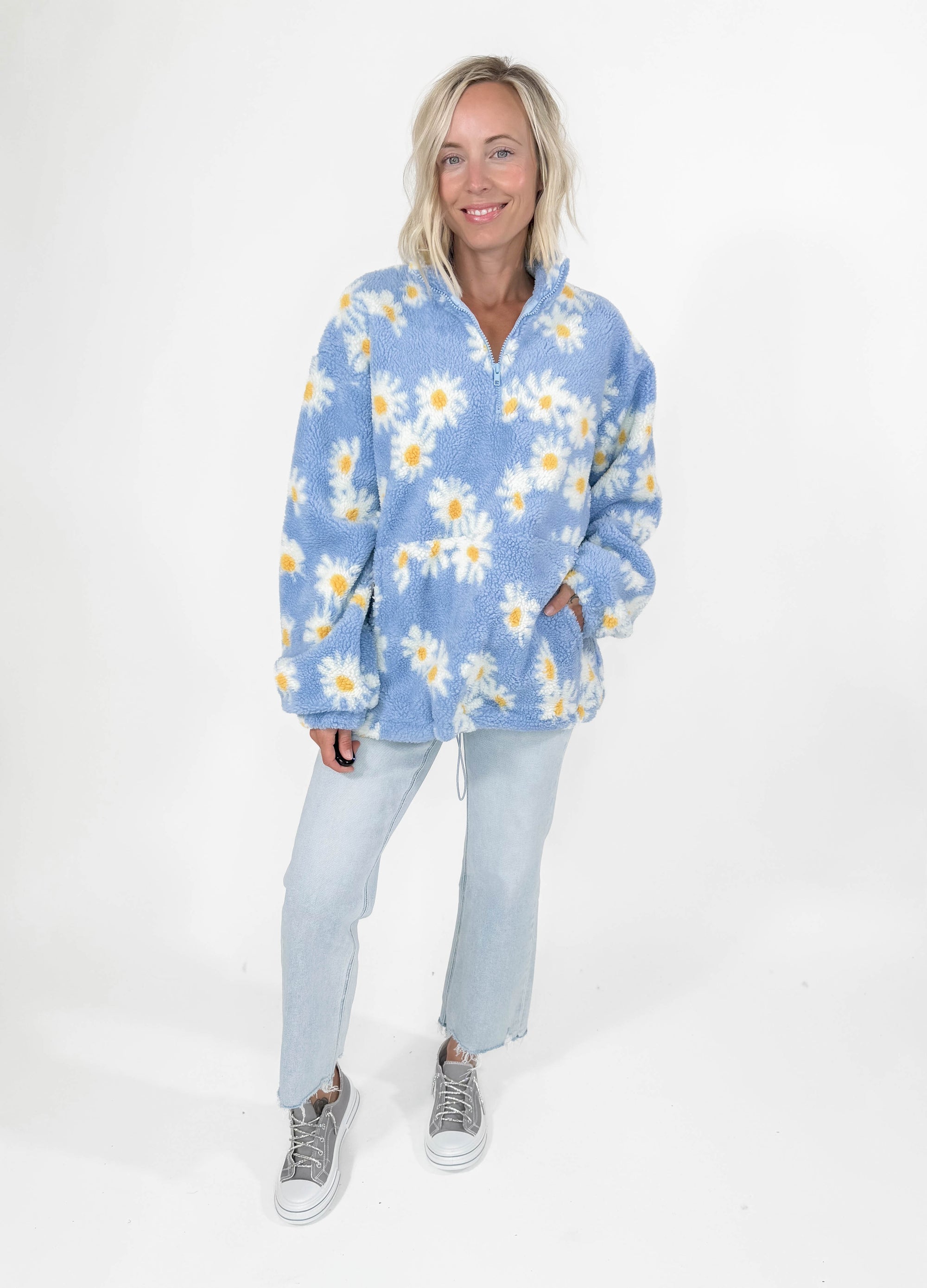 Cutesie Daisy Sherpa 1/2 Zip