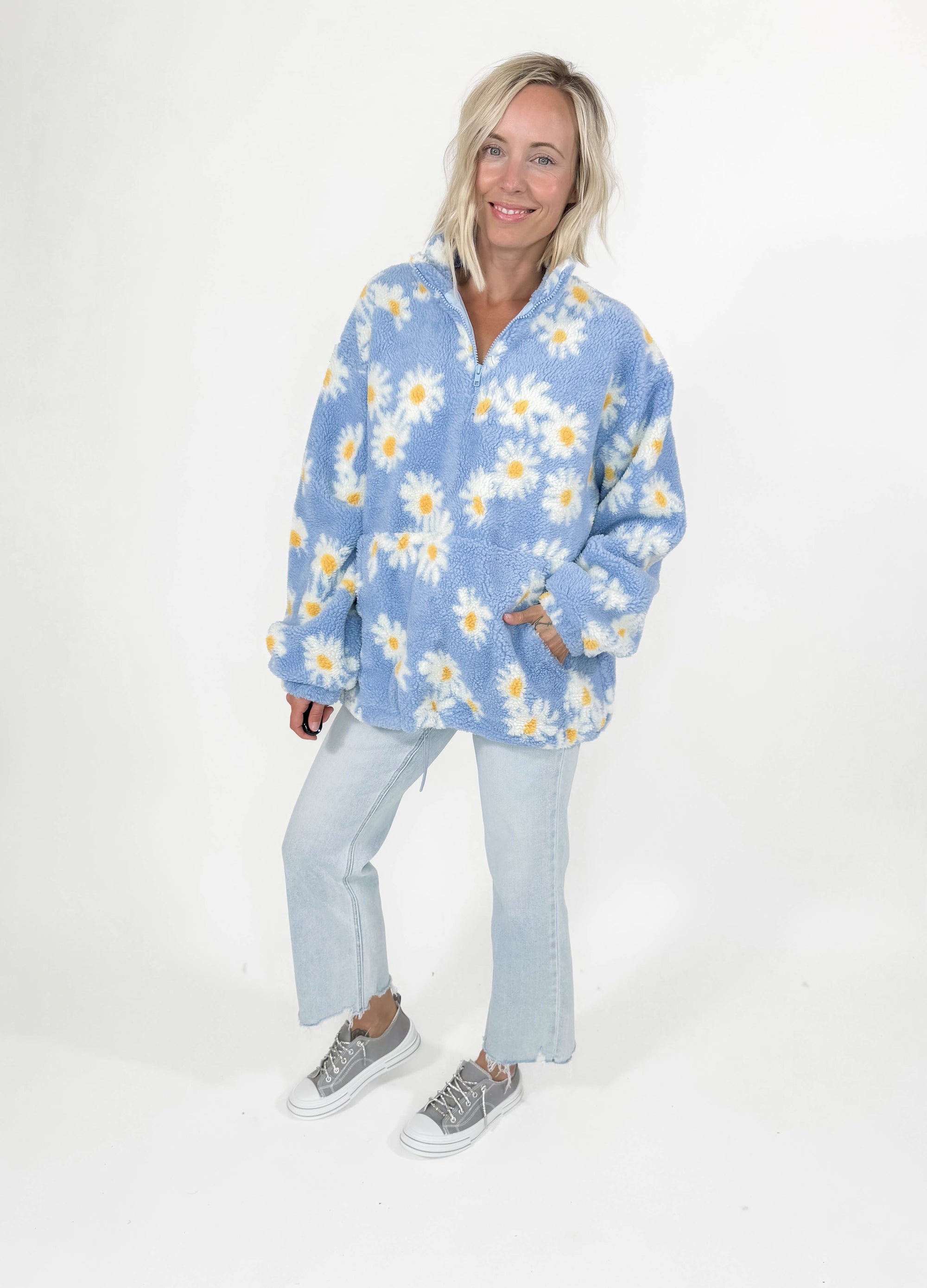 Cutesie Daisy Sherpa 1/2 Zip