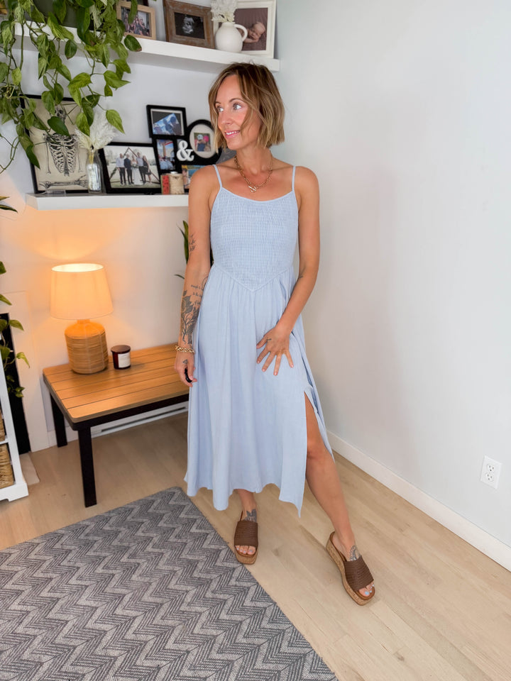 Zona Smocked Midi Dress- LIGHT BLUE