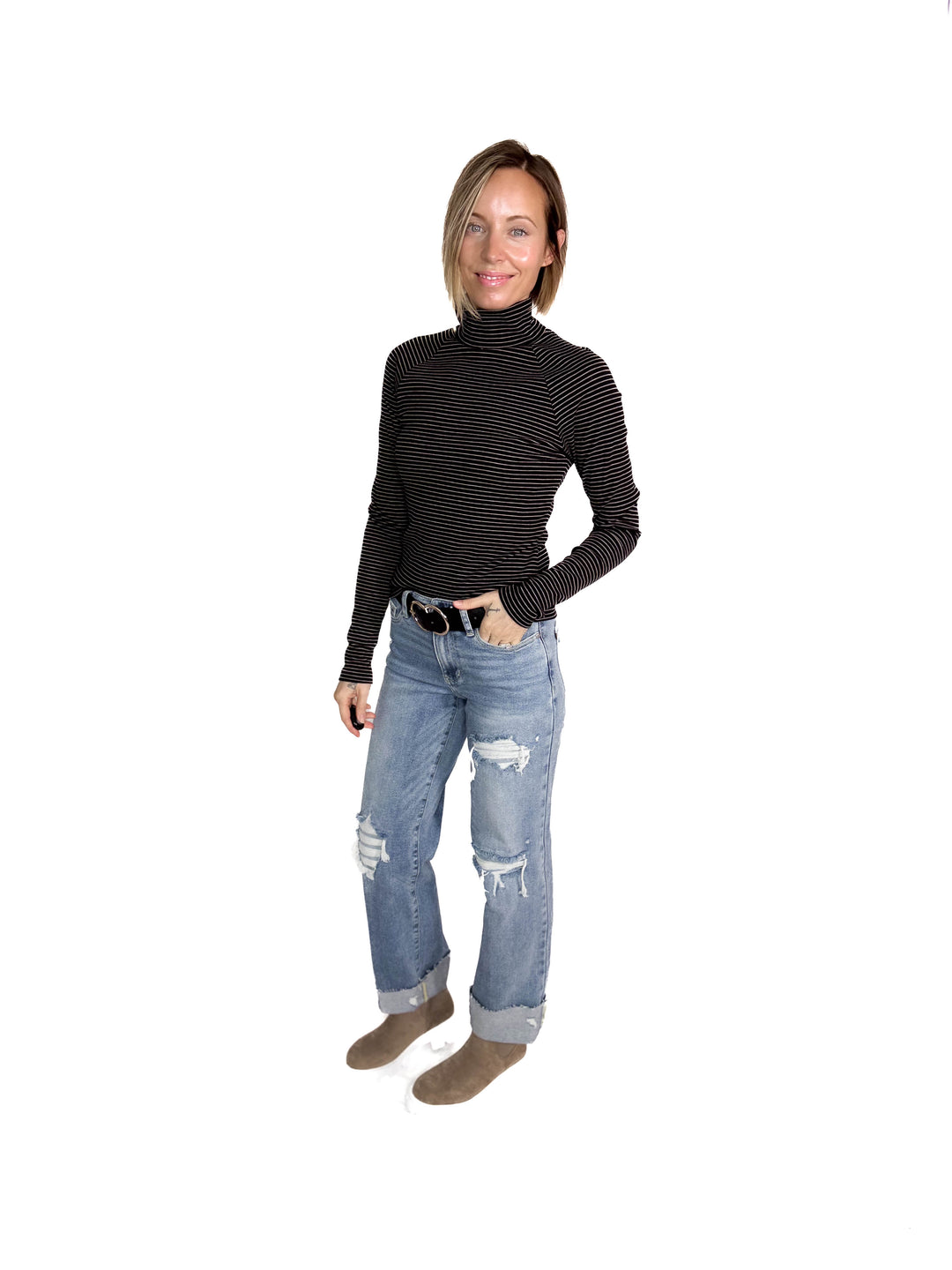 Champagne Kiss Mock Neck Long Sleeve- BLACK