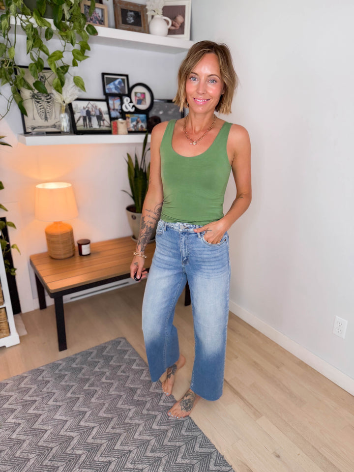 CELLO Starboard High Rise Crop Wide Leg- LIGHT WASH