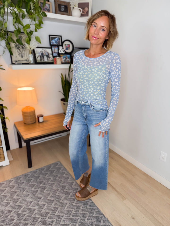 Avalune Mesh Longsleeve- BLUE DAISY