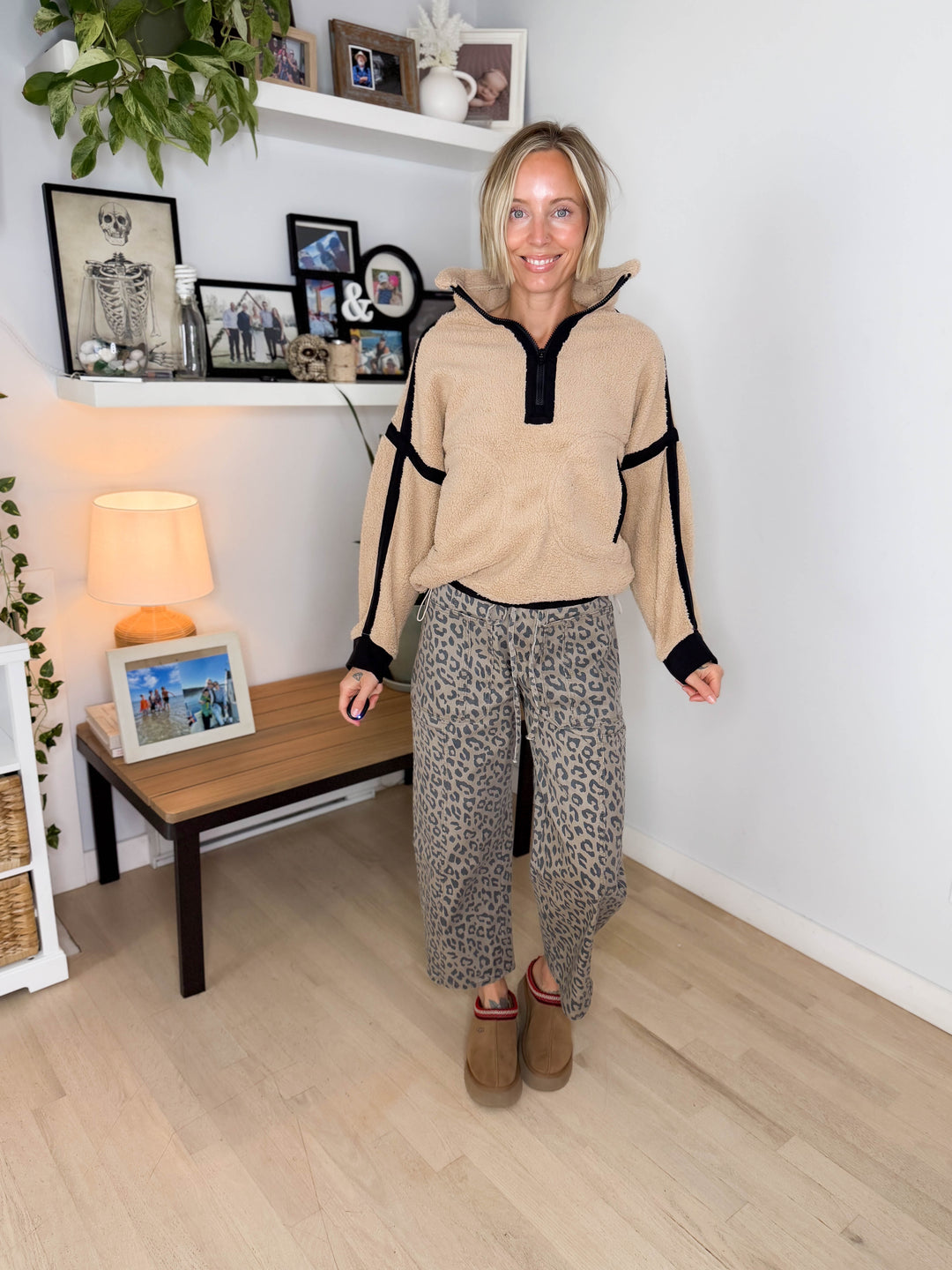 Justina Half Zip Sherpa Fleece Pullover- TAN/BLACK