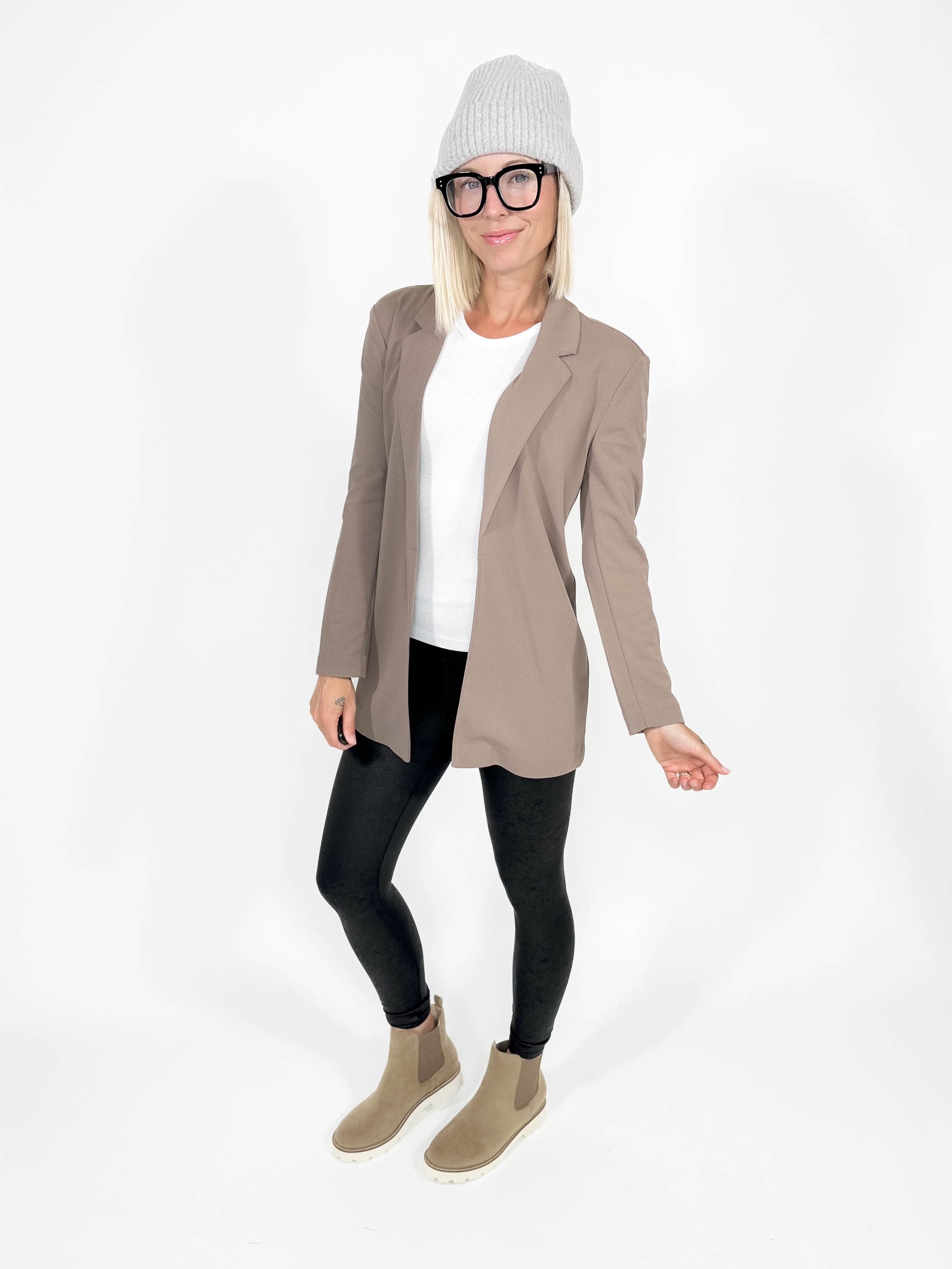 ONLY Lacy Relaxed Blazer- TAUPE