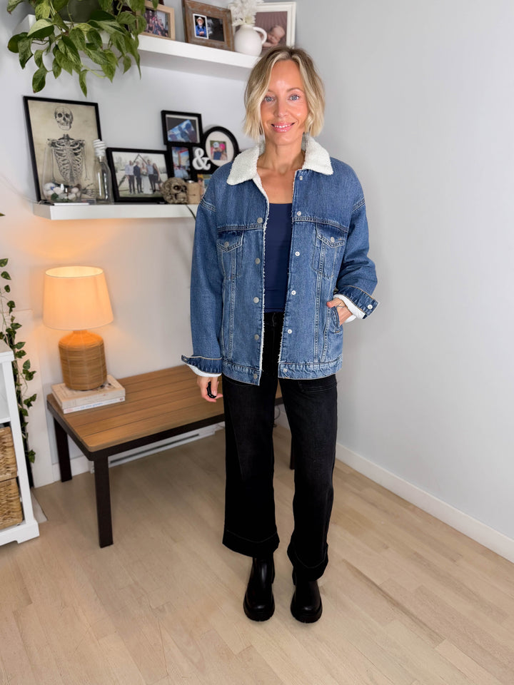 Only Haddy Vintage Teddy Lined Denim Jacket- MEDIUM BLUE