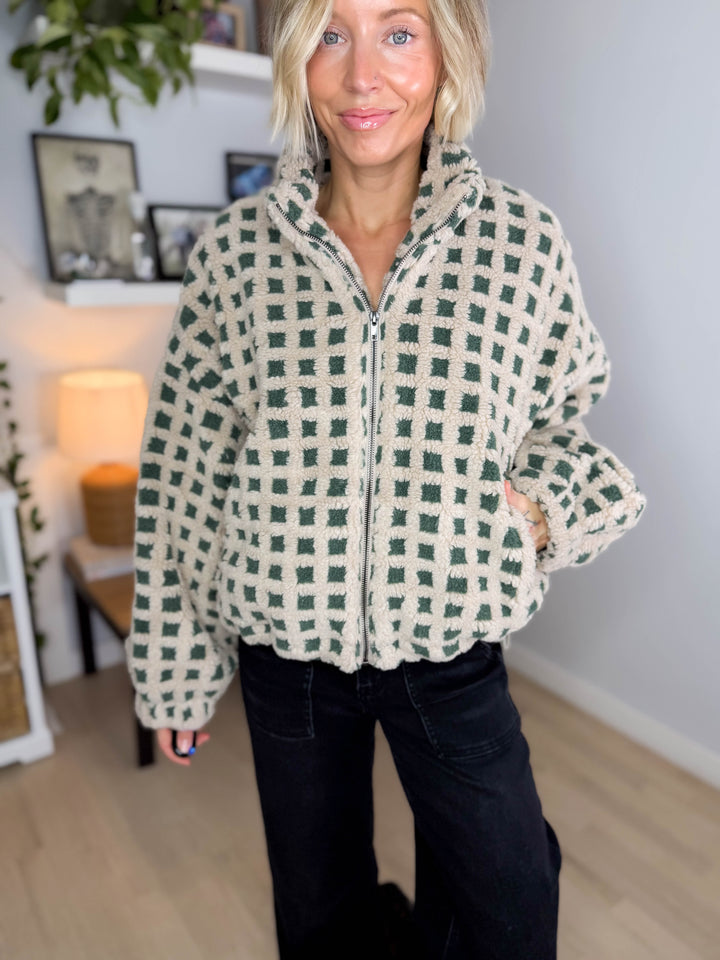 Hannah Checkered Fleece Jacket- TAUPE/GREEN