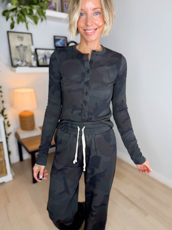 AMPERSAND AVE Thermal Long Sleeve + Pant Set- CAMO