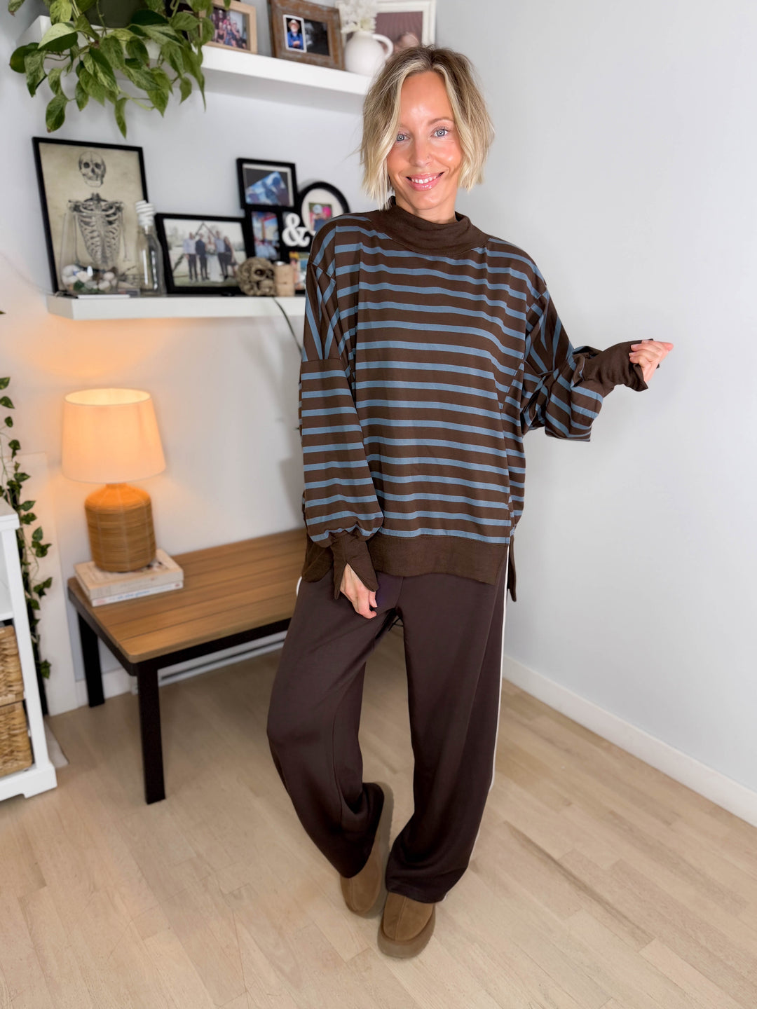 Juniper Mock Neck Stripe Pullover- BROWN/DEEP BLUE