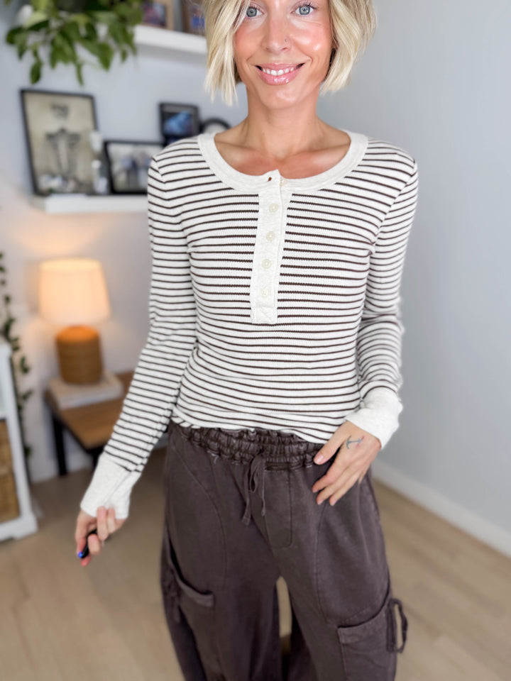 Aurora Waffle Henley Long Sleeve- OATMEAL/CHOCO