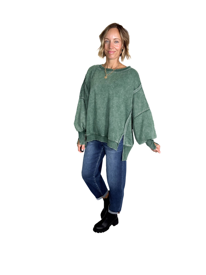 Mellow Acid Wash Fleece Sweatshirt- DARK GREEN