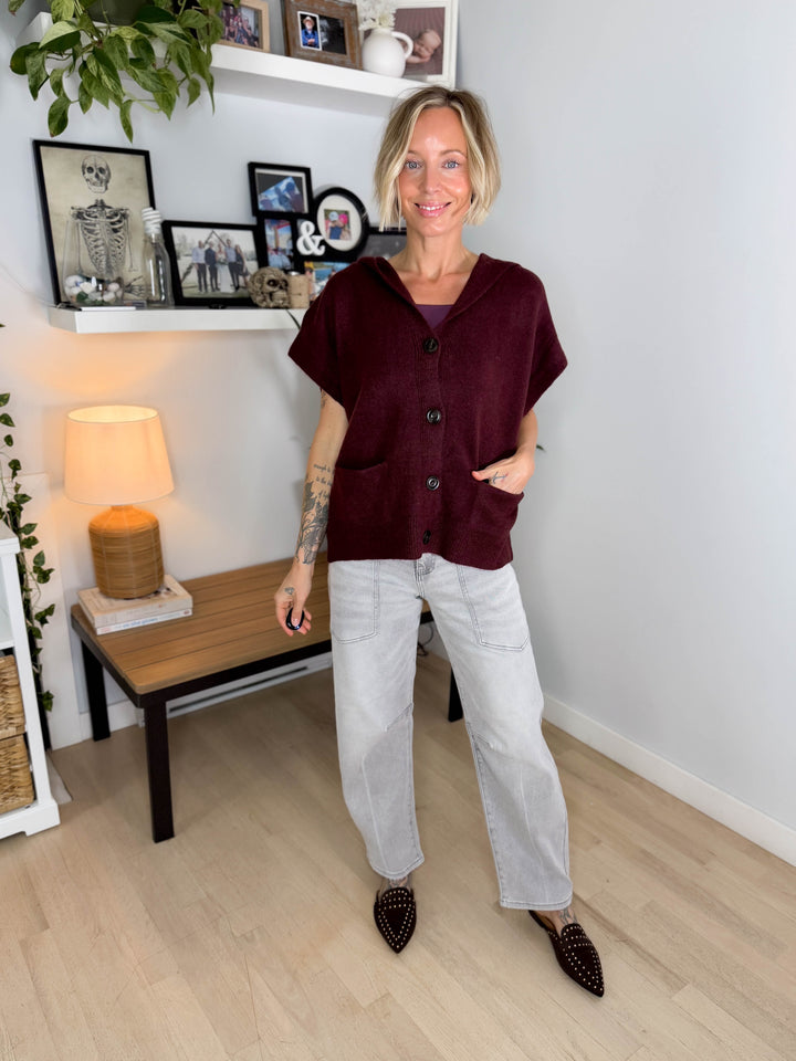 Oura Short Sleeve Button Down Hoodie Cardigan- BURGUNDY