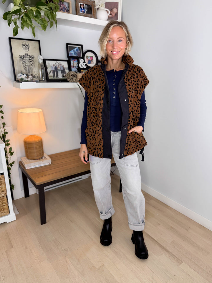 Fierce Fleece Vest- BROWN & BLACK LEOPARD