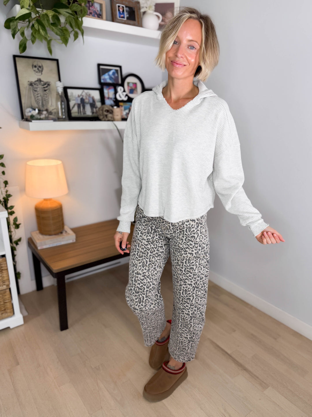 Adelaine Waffle Knit Hooded Pullover- HEATHER GREY