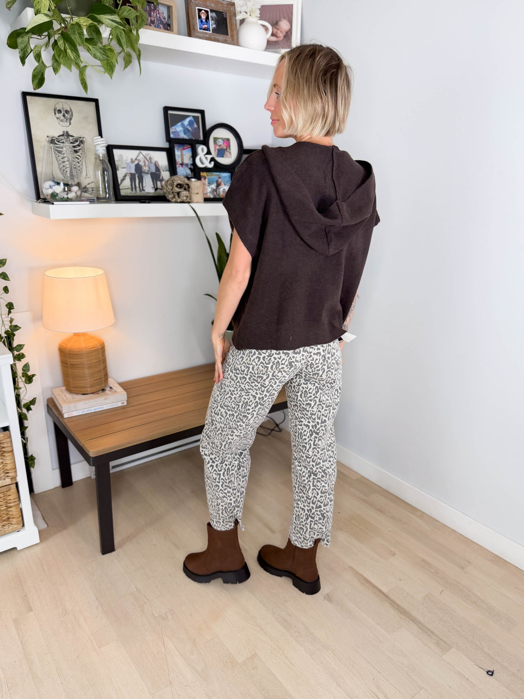 Oura Short Sleeve Button Down Hoodie Cardigan- CHOCOLATE