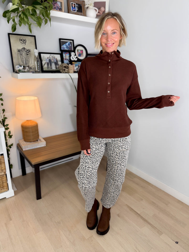 THREAD & SUPPLY Chrishell Waffle Pullover- DEEP MAHOGANY