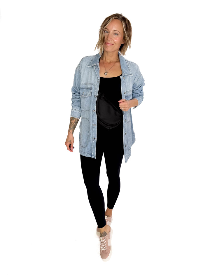HIDDEN JEANS  Dakota Shacket- LIGHT WASH-FINAL SALE