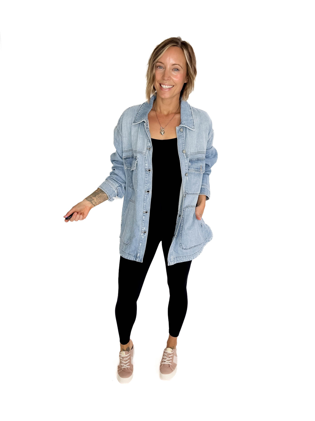 HIDDEN JEANS  Dakota Shacket- LIGHT WASH-FINAL SALE