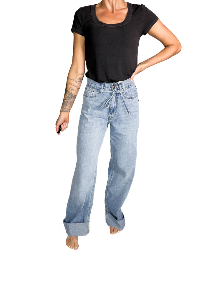 ONLY Bronwyn Removable Tie Waist Jean- LIGHT WASH