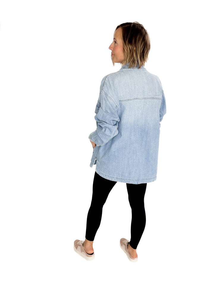 HIDDEN JEANS  Dakota Shacket- LIGHT WASH-FINAL SALE