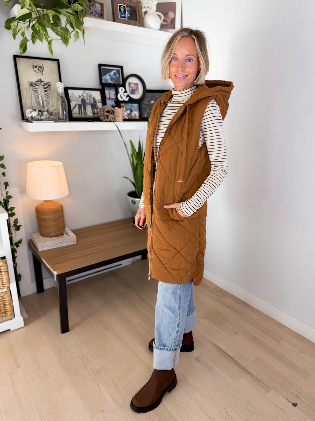 Gloria Quilted Long Puffer Hooded Vest- SPICY LATTE